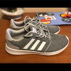 Adidas Cloudfoam Sneakers
